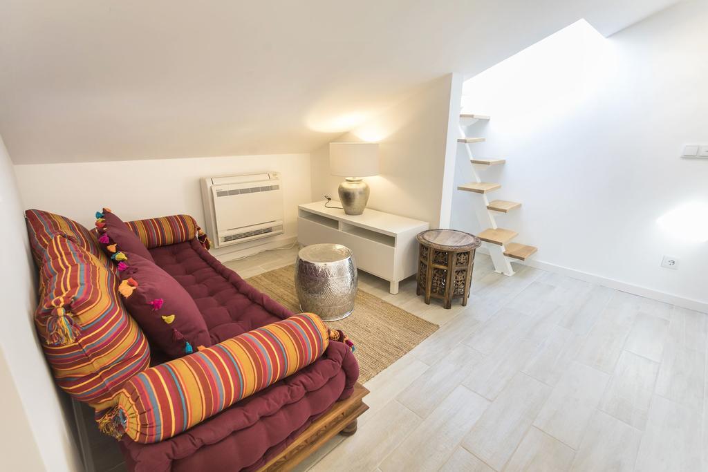 Lovelystay - Cais Apartment River View Lisboa Dış mekan fotoğraf